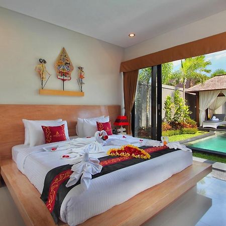 Agata Villas Seminyak Esterno foto
