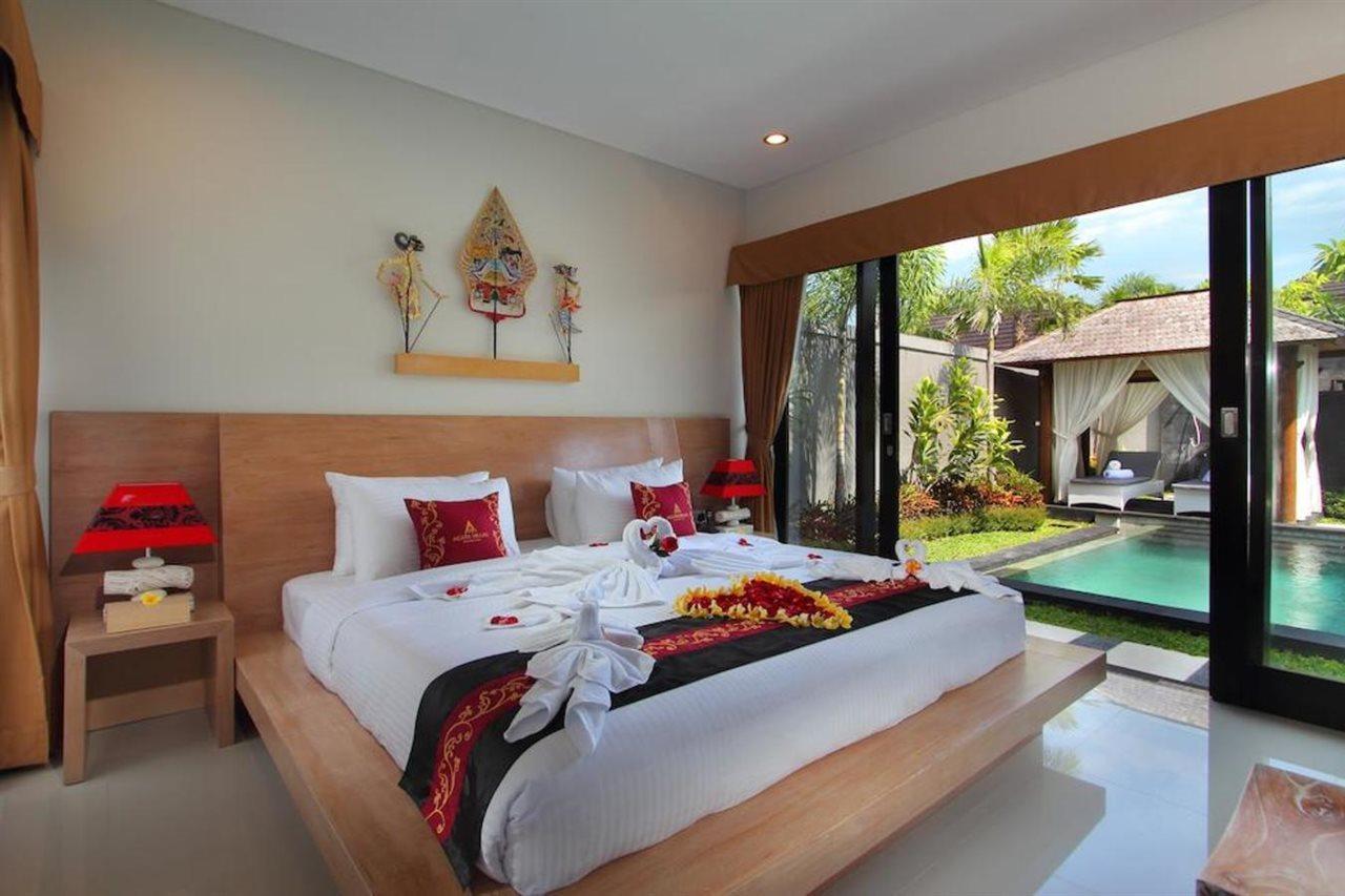 Agata Villas Seminyak Esterno foto