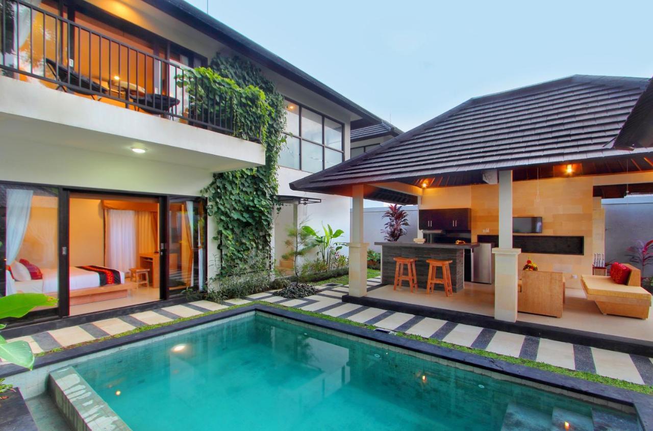 Agata Villas Seminyak Esterno foto